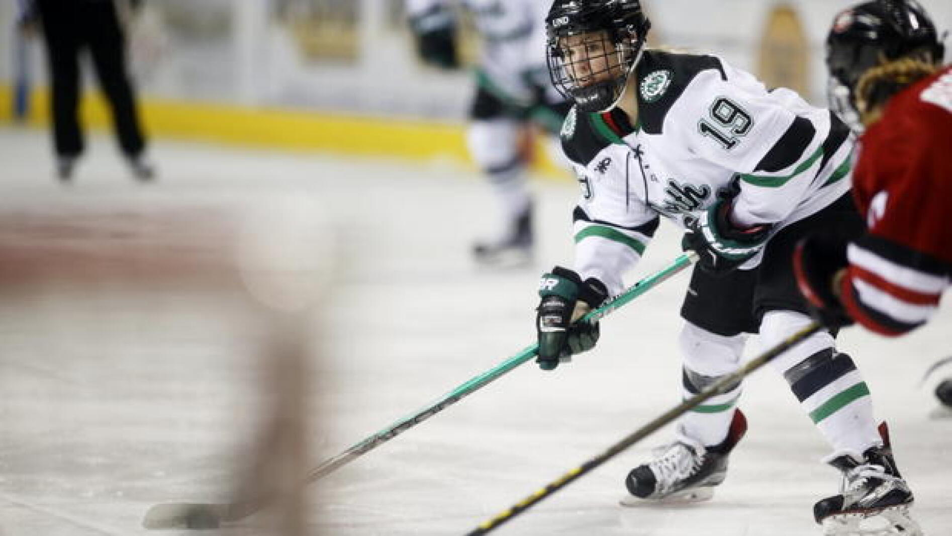 McFeely: Federal appeals court says women hockey players' lawsuit against UND can go forward